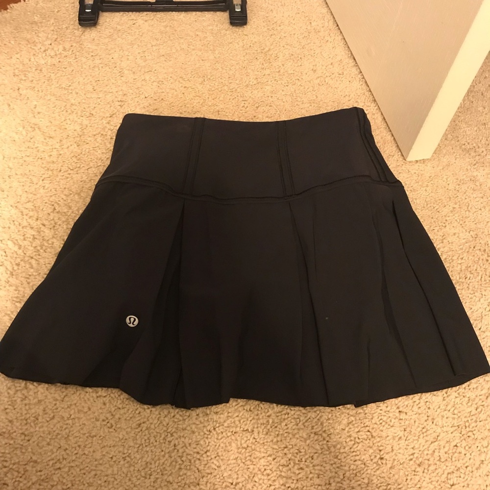 Lululemon Lost in Pace Black Skirt